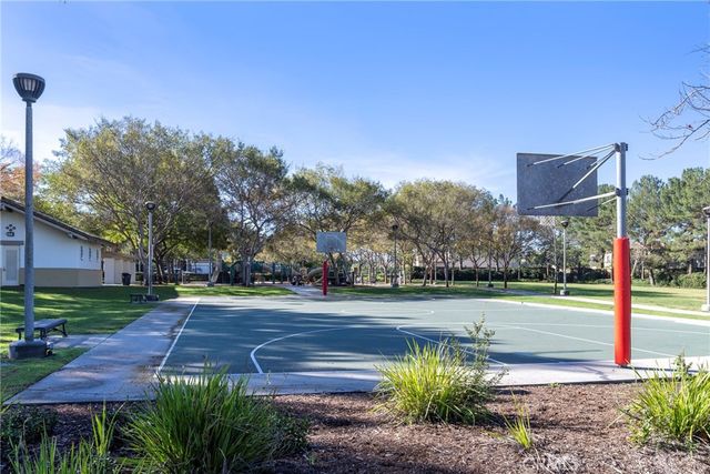 1804 Crescent Oak, Irvine, CA 92618