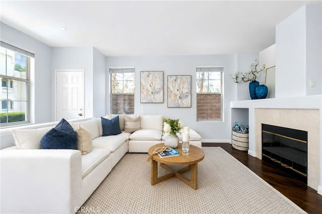 1804 Crescent Oak, Irvine, CA 92618