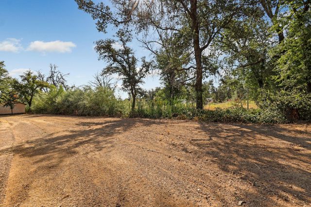 18795 Jessie Road, Anderson, CA 96007