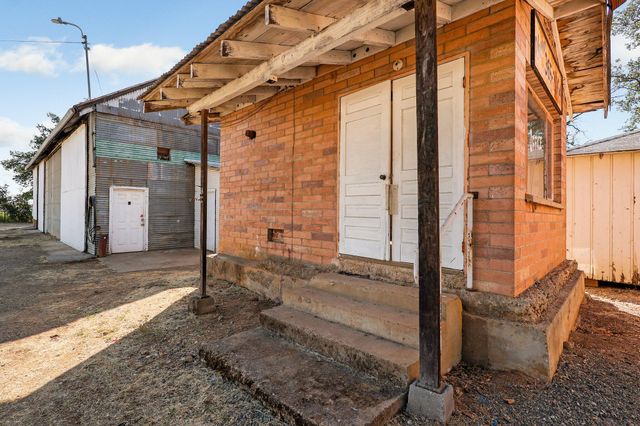 18795 Jessie Road, Anderson, CA 96007