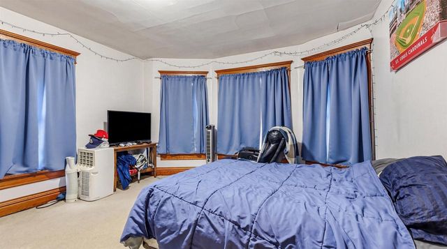 330 S Hickory Street, Platteville, WI 53818