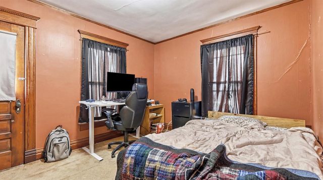 330 S Hickory Street, Platteville, WI 53818