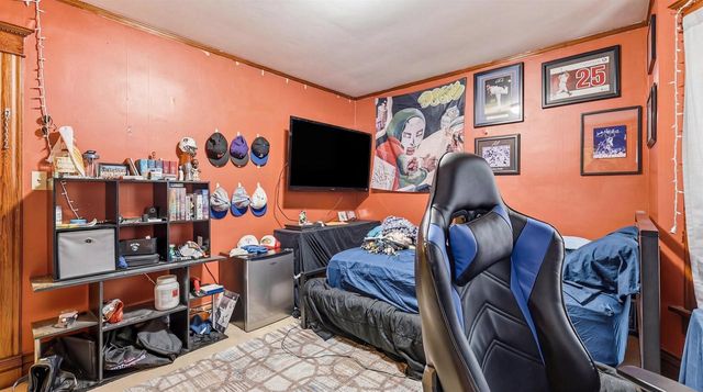 330 S Hickory Street, Platteville, WI 53818