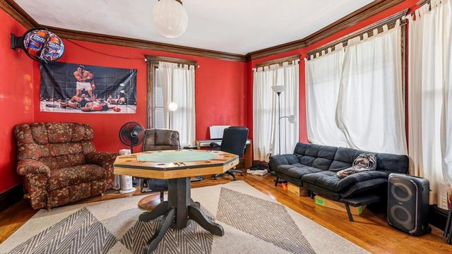 330 S Hickory Street, Platteville, WI 53818