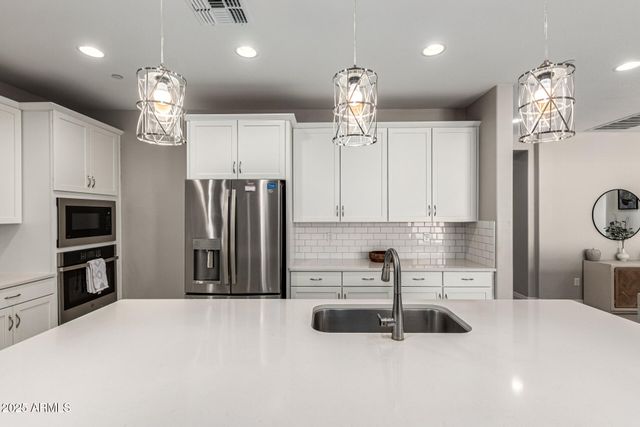 11074 W TONTO Street, Avondale, AZ 85323