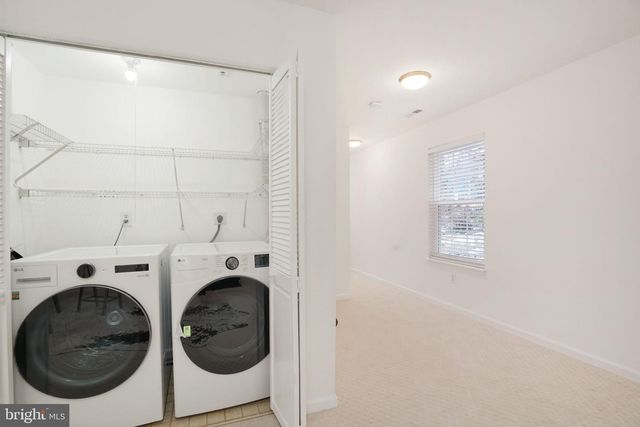 3834 ELBERT, Alexandria, VA 22305