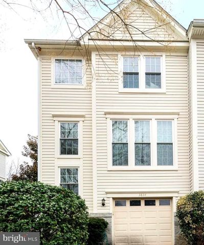 3834 ELBERT, Alexandria, VA 22305