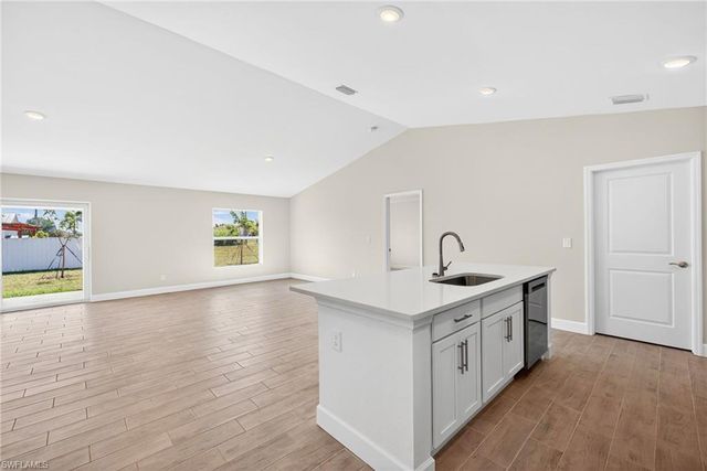 1815 NW 19th AVE, Cape Coral, FL 33993