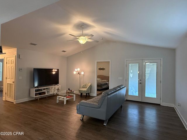 3622 Cypress Tree Lane, Marianna, FL 32448