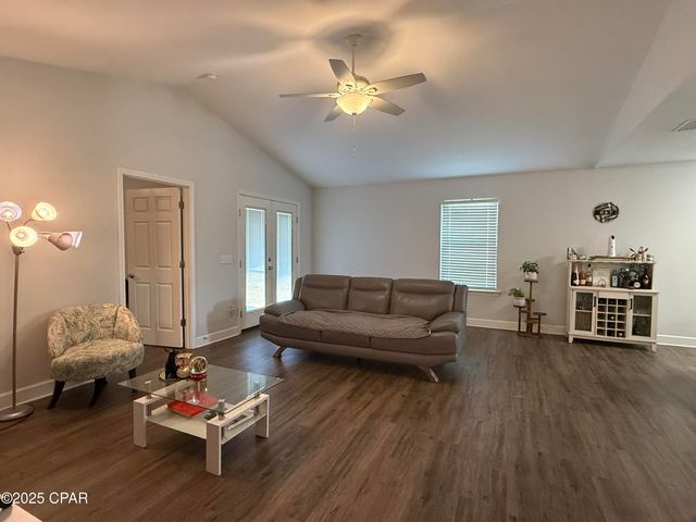 3622 Cypress Tree Lane, Marianna, FL 32448