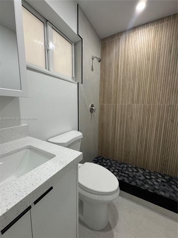 180 W 21st St 180, Hialeah, FL 33010