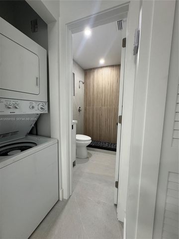 180 W 21st St 180, Hialeah, FL 33010
