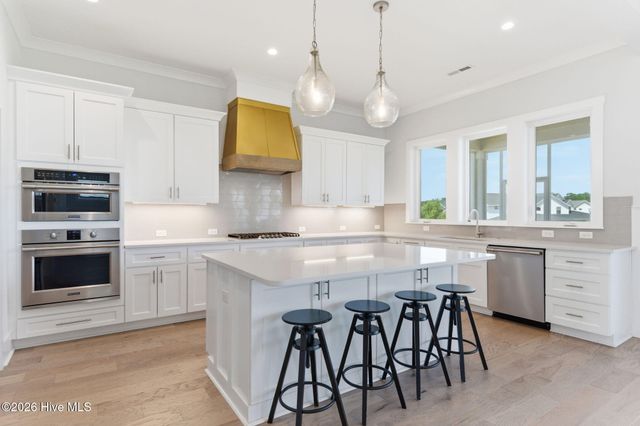 729 Waterstone Drive, Wilmington, NC 28411