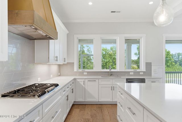 729 Waterstone Drive, Wilmington, NC 28411