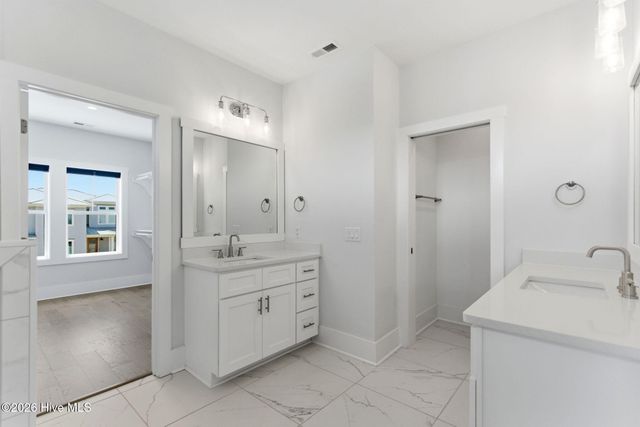 729 Waterstone Drive, Wilmington, NC 28411