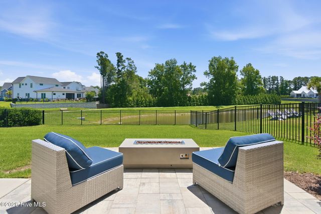 729 Waterstone Drive, Wilmington, NC 28411