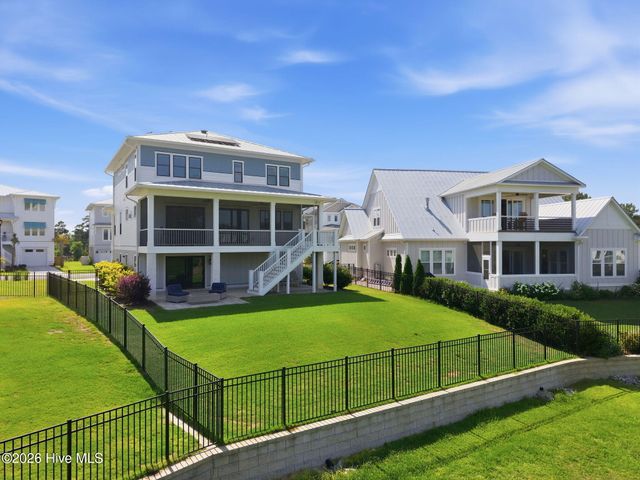 729 Waterstone Drive, Wilmington, NC 28411