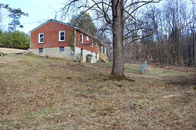 4783 Keagy RD, Roanoke, VA 24018