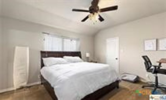 522 Paseo Del Plata Drive B, Temple, TX 76502
