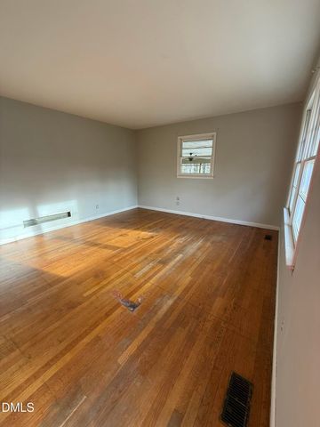 7 Custer Circle, Durham, NC 27713