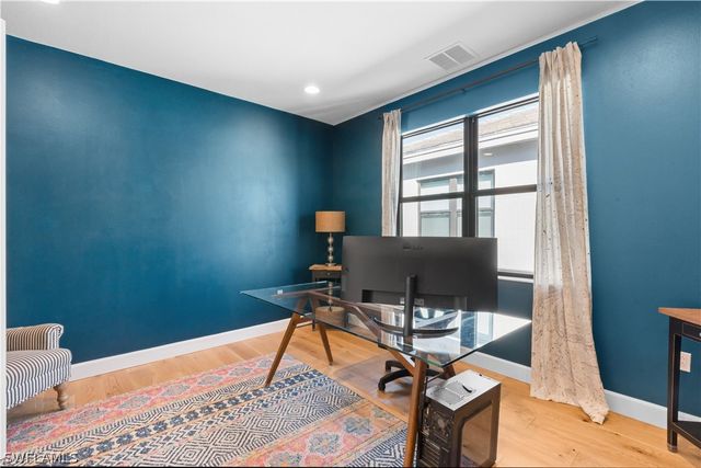 20860 Thistle Leaf LN, Estero, FL 33928