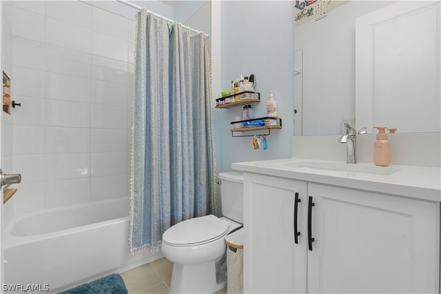 20860 Thistle Leaf LN, Estero, FL 33928