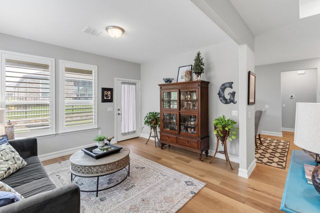 208 Long Pines Drive, Mckinney, TX 75071