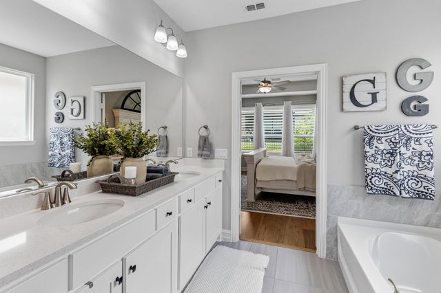 208 Long Pines Drive, Mckinney, TX 75071