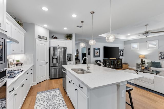 208 Long Pines Drive, Mckinney, TX 75071