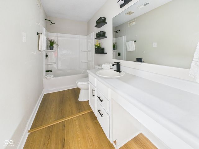 16856 Aulton Drive, Noblesville, IN 46060