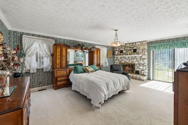 500 Lakeshore Dr, Old Hickory, TN 37138
