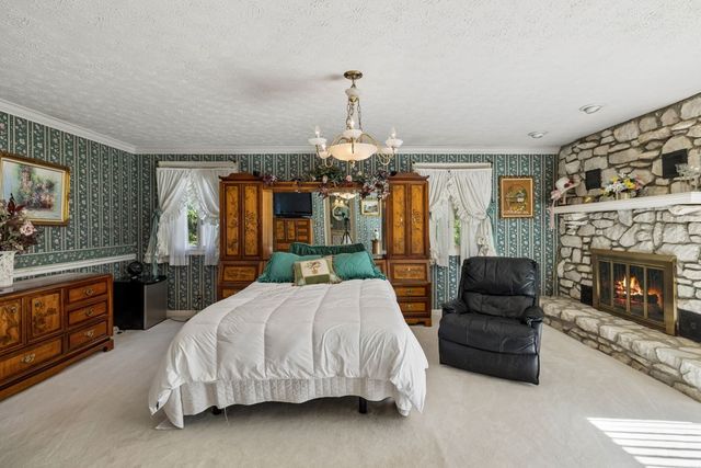 500 Lakeshore Dr, Old Hickory, TN 37138