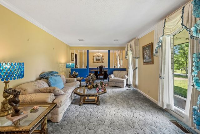 500 Lakeshore Dr, Old Hickory, TN 37138