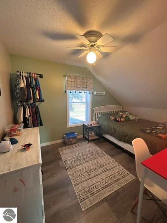 Image 30 of property listing at 108 Grove Avenue, Alma, MI 48801