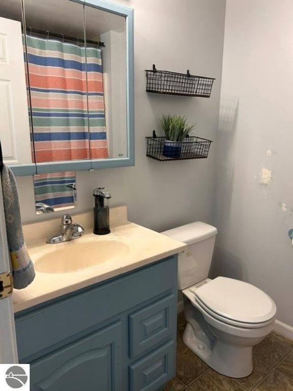 Image 39 of property listing at 108 Grove Avenue, Alma, MI 48801