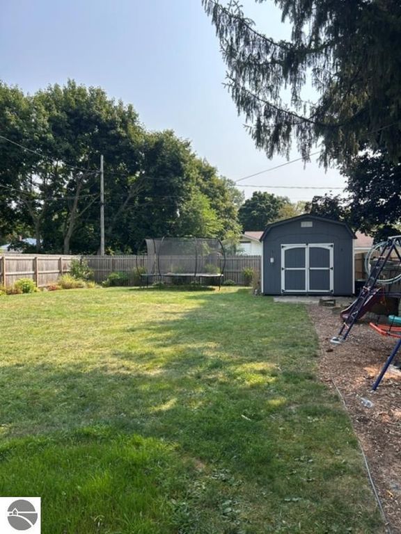 Image 44 of property listing at 108 Grove Avenue, Alma, MI 48801