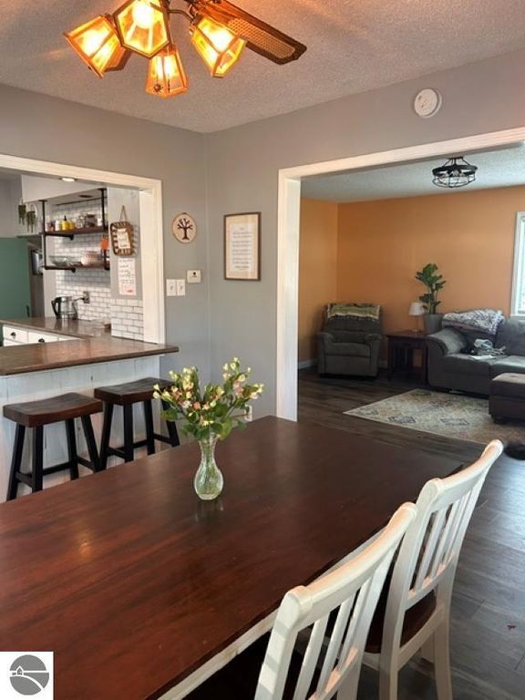 Image 9 of property listing at 108 Grove Avenue, Alma, MI 48801