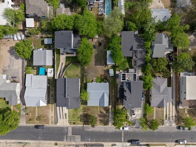 1414 W 51st ST, Austin, TX 78756