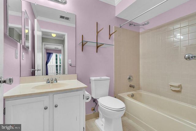 271 ANDOVER PL, Robbinsville, NJ 08691