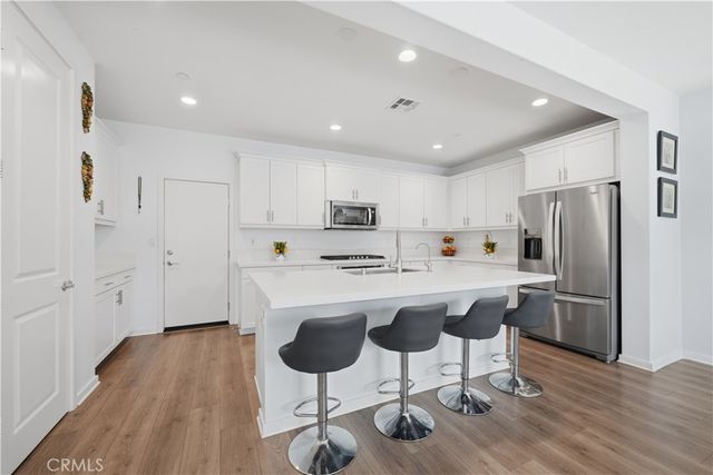 28413 N Heather Green, Menifee, CA 92584