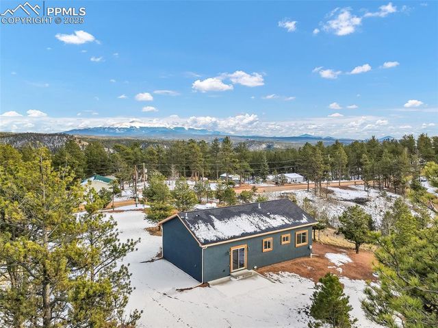 2627 Pikes Peak Drive, Florissant, CO 80816