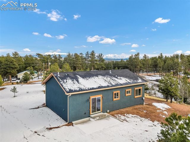 2627 Pikes Peak Drive, Florissant, CO 80816