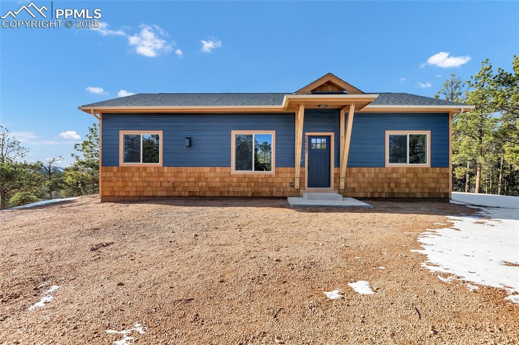 2627 Pikes Peak Drive, Florissant, CO 80816