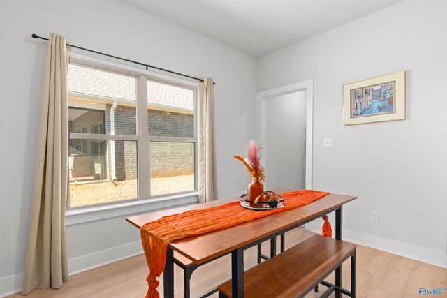 12592 Whitcomb Circle, Athens, AL 35613