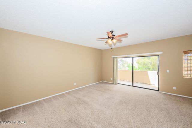 10127 E Arizmo Street, Tucson, AZ 85748