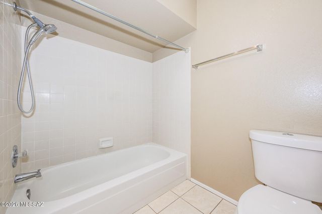 10127 E Arizmo Street, Tucson, AZ 85748