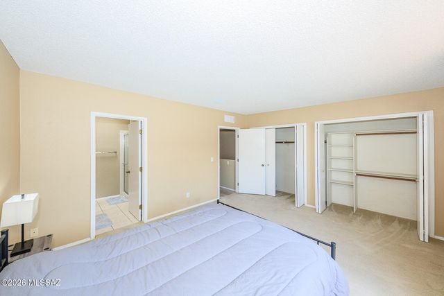 10127 E Arizmo Street, Tucson, AZ 85748