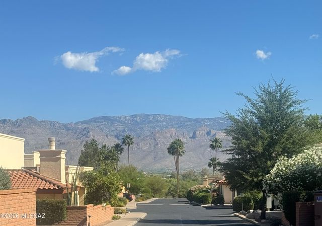 10127 E Arizmo Street, Tucson, AZ 85748