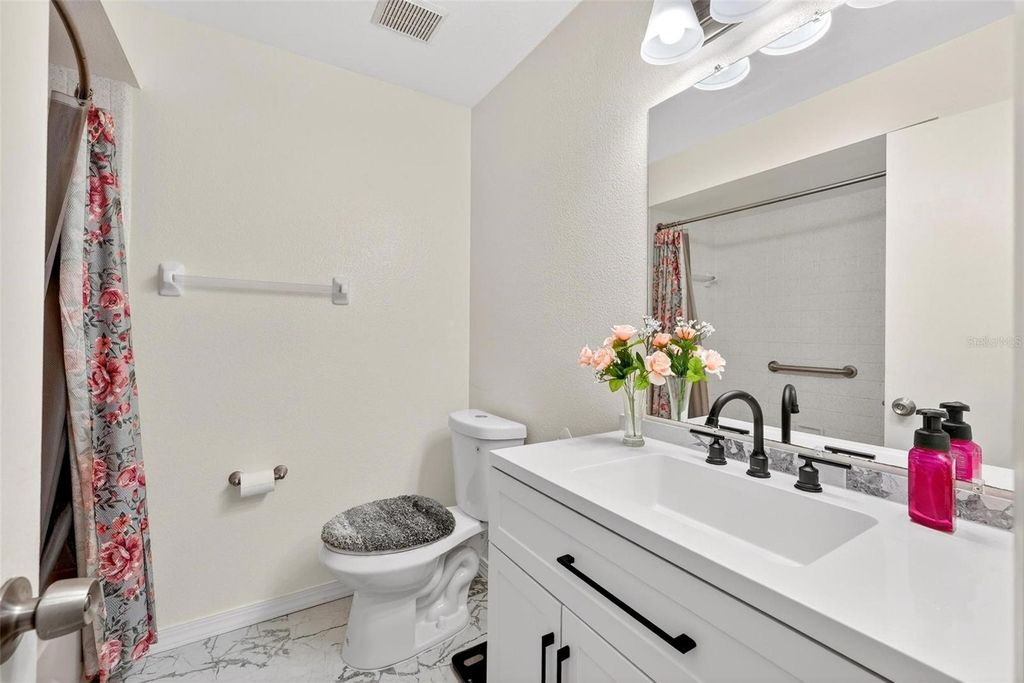 Image 13 of property listing at 5107 DEER CREEK DRIVE, Orlando, FL 32821