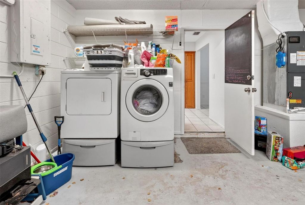 Image 37 of property listing at 5107 DEER CREEK DRIVE, Orlando, FL 32821